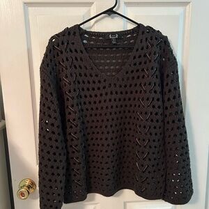 A.Z.I. Sweater with details